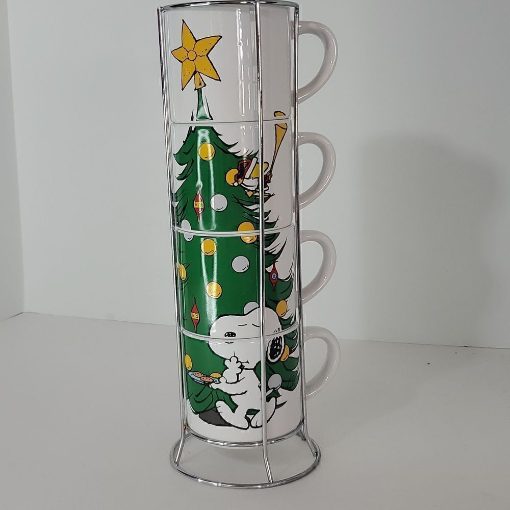 Set of 4 Peanuts Stackable Coffee Mugs Snoopy Woodstock Christmas